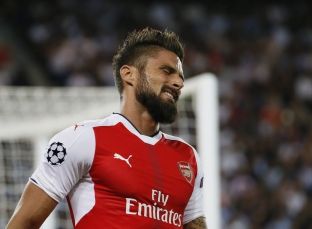 Arsenali siguron një pikë të vlefshme në Paris