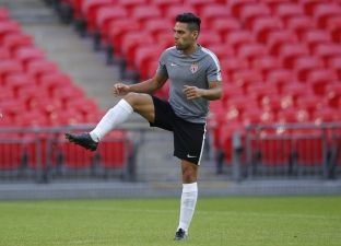 Monaco fajëson Manchesterin e Chelsean për rënien e Falcaos