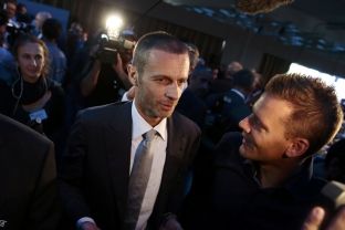 Aleksander Çeferin emërohet president i ri i UEFA-s