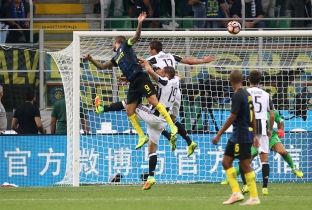 Interi mposht Juventusin, shkëlqen Icardi [video]