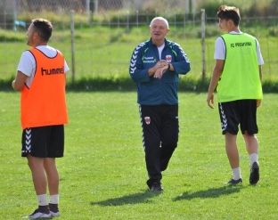 Zyrtare: Trajneri gjerman merr drejtimin e FC Prishtinës
