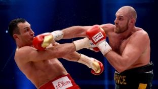 Shtyhet përsëri meçi Klitschko – Fury
