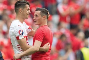 “Championsi” ofron një tjetër përballje të vëllezërve Xhaka