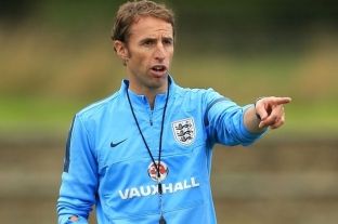  Southgate, përkohësisht përzgjedhës i Anglisë