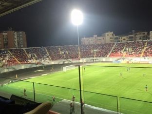 Flamuri i Shqipërisë mund të ndalohet edhe në “Loro Boriçi”