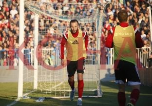  Gashi i uron sukses Kosovës e Shqipërisë