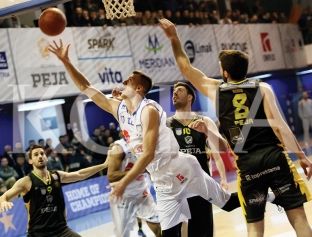 FIBA ua heq ndalesën Prishtinës dhe Pejës