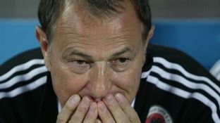  De Biasi: Ndeshja Shqipëri – Spanjë është si lufta gurë me kallashë