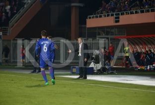  Bunjaki: Kosovës po i mungon fati