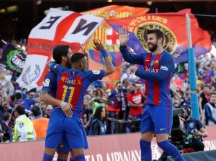 Barcelona bindëse ndaj Deportivos