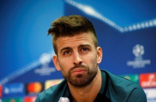 Pique: Guardiola po e shndërron Cityn në Barcelonë