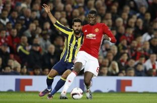 Unitedi konkretizon dy penalti për tre minuta [video]