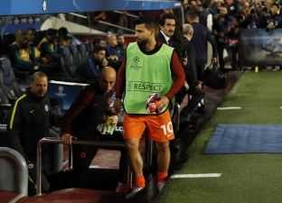 Guardiola: E ardhmja e Agueros e Kompanys te City