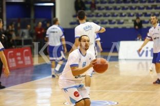 Ish-futbollisti i Chelseat ka ardhur për titull basketbolli në Kosovë