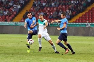 Balaj shënon dy herë në fitoren e Groznit, Roshi asiston [video]