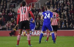  Diego Costa shënon supergol për Chelsean [video]