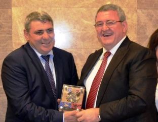 Ministri Shala ndan mirënjohje për Armand Dukën