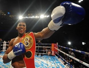   Joshua mbron titullin më 10 dhjetor ndaj Molinas