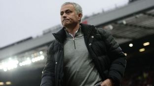  Dënohet Mourinho