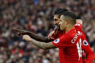  Liverpooli shfrytëzon gabimet e Cityt e Arsenalit, merr kreun