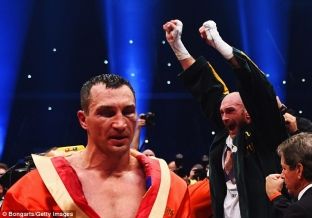 Tyson Fury konvertohet në islam? [foto]