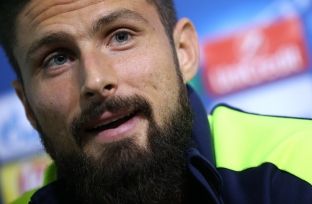  Giroud synon të rigjejë formën te Arsenali