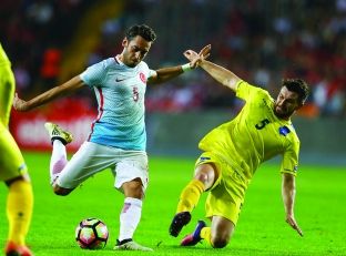Sakrificë e pafund e futbollistëve për të luajtur me Kosovën
