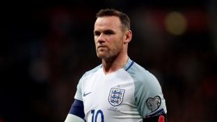  Rooney i kërkon falje Anglisë dhe fansave të tij