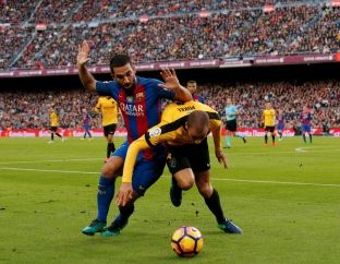 Barcelona vetëm një pikë ndaj Malagas