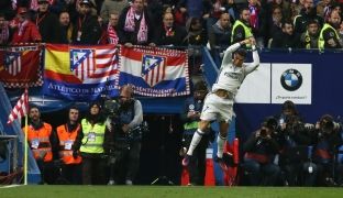 Ronaldo “shkel” Atleticon në derbin madrilen [video]