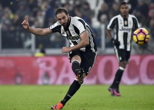  Juve pa Higuainin e Benatian ndaj Sevillës