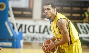 KB Peja zyrtarizon amerikanin Cameron Rundles [video]