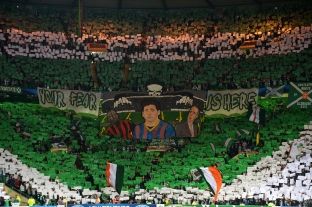 Futbolli dhe politika bashkojnë tifozët e Celticut dhe Barcelonës
