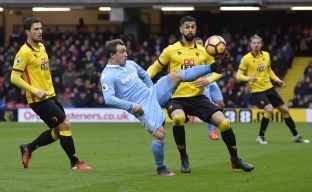 Stoke City mposht Watfordin me golin e asistuar të Shaqirit