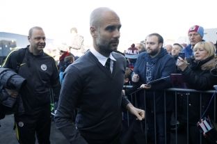 Guardiola thotë se ndonjëherë është mirë që edhe Barcelona të humbë