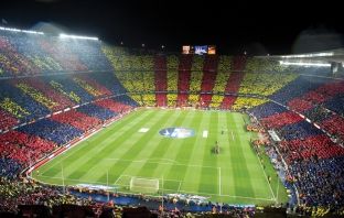 Tifozët e Barçës kthejnë zhurmën në “Camp Nou”