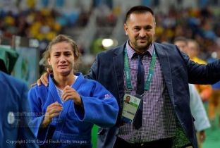 Kuka kujton medaljen e parë të artë olimpike për Kosovën 