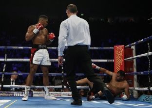 Joshua përfundoi shpejt punë me Molinën, në prill përball Klitschkos