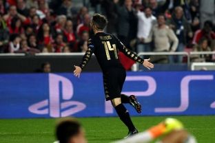  Napoli merr pozitën e tretë me fitoren ndaj Torinos