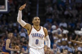 Westbrook arrin rekord të karrierës me 22 asiste