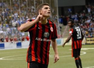 Eintracht Franfkurti pritet ta huazojë Bunjakin