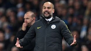 Guardiola: City ende nuk mund të krahasohet me Liverpoolin e Unitedin