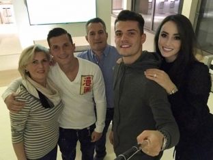 Familja Xhaka ua uron vitin e ri