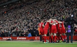 Liverpool fiton betejën për pozitën e dytë