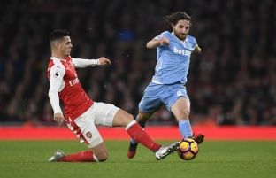 Xhaka, djaloshi që po e bën dallimin në mesfushën e Arsenalit