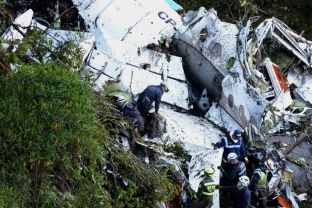  Chapecoense transferon 20 futbollistë, të mbijetuarit i pret akoma në ekip