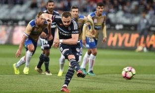 Rekordmeni Berisha luan sikur jeta i varet nga futbolli