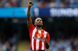 Defoe, 34-vjeçar, nuk po tregon shenja të lodhjes