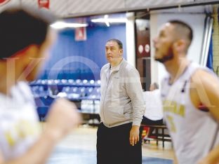 Sezoni 2011/12 ishte i fundit kur Prishtina e mbylli me një trajner
