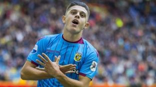 Rashica shënon në fitoren ndaj Twentes [video]